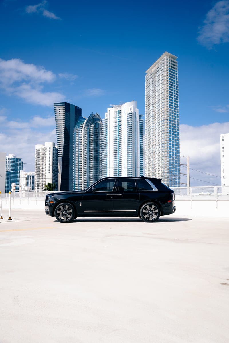 Luxury SUVs rental Miami, Rolls-Royce Cullinan